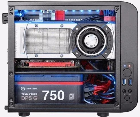Thermaltake Core V1 черный