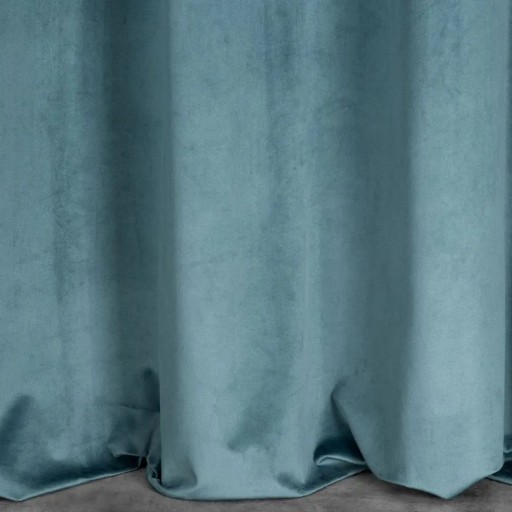 Zasłonka gotowa na taśmie niebieski welur 140x270 MELANIE żabki gruba BOHO