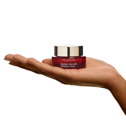 CLARINS INSTANT SMOOTH PERFECTING TOUCH разглаживающая и придающая сияние база 15