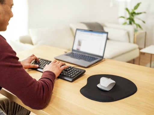 Bigfoot XL Gel, Black Mouse Pad