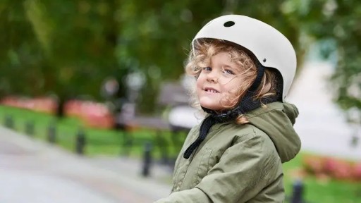 Защитная каска Kinderkraft белый