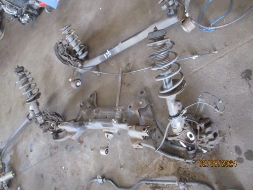 Hyundai i20 i рестайлинг амортизатор macpherson переднее prawy/lewy направляющая , фото