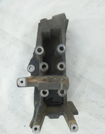 Опора кріплення кронштейн амортизатора підвіски кабіни права daf 85 cf , фото