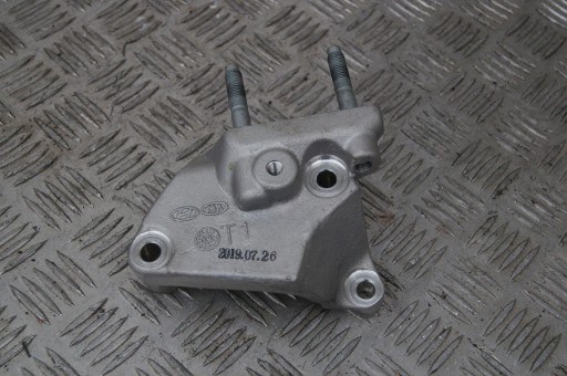 Hyundai kon кронштейн крепление мотора гибрид , фото