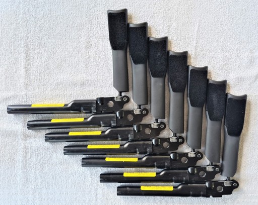 Astra k v нтягувач дотягувач ліве 39017000 , фото