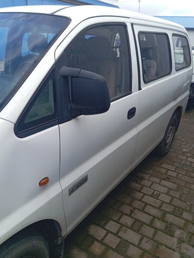 Hyundai h-1 97-07 дверь левое переднее переднее gole , фото