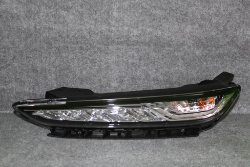 Фонарь правая правое полный лед hyundai kon , фото