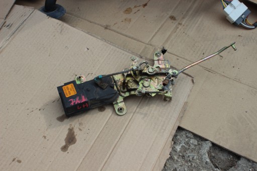 Замок задний hyundai h1 , фото