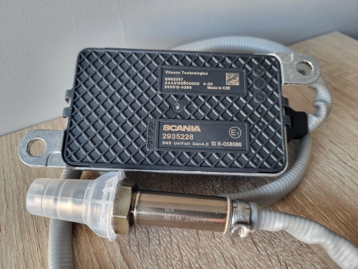 Датчик nox с сенсором scania r s оригинальный 2935228 , фото
