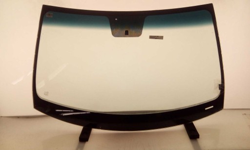 Лобовое стекло лобовое hyundai genesis 2008-2014 с подогревом телевизор с радиатором новая , фото