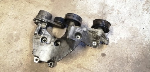 Kia sportage iii 2.0 crdi основа кронштейн компресора , фото