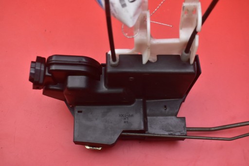 Замок дверь левое переднее eu hyundai santa fe 1 i 00-04 , фото