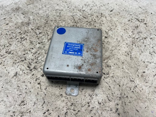 Блок управления 87110-06000 ssangyon korando ii , фото
