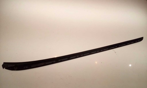 Молдинг левое стекла фронт hyundai i40 2010- , фото