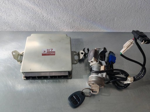 Subaru legacy блок управления модуль 22611af181 , фото