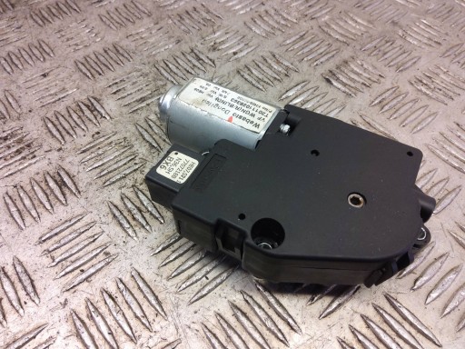 Hyundai i40 2012 моторчик люка крыши , фото