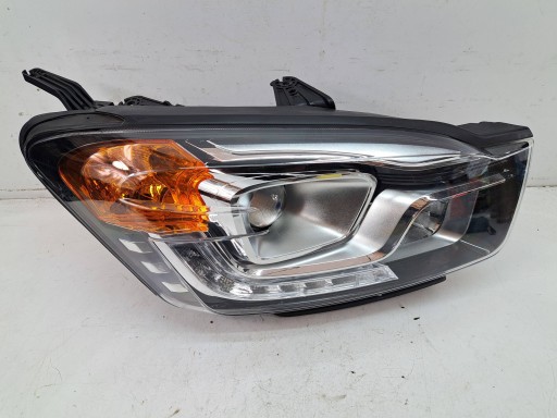 Ssangyon korando iii правая передняя фонарь 83106-34xxx , фото