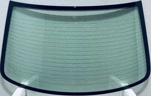 Заднее окно lexu is200 1999-2005 , фото