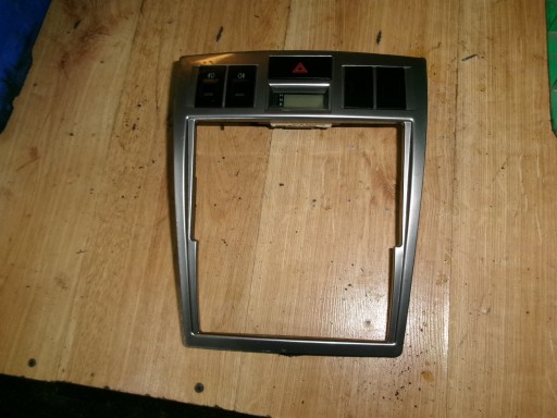 Hyundai coupe ii рамка середняя панель радио , фото