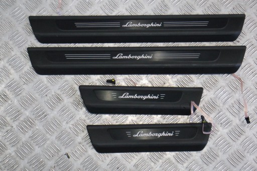 С подсветкой молдинги накладки пороги lamborghini urus 4ml947406d , фото