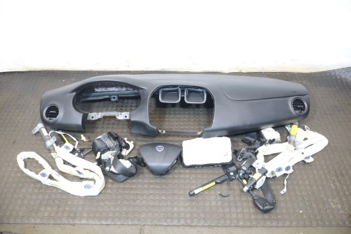 Приборная доска подушка безопасности подушка безопасности ремень безопасности delta iii , фото