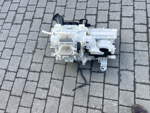 Lexu nx 300h 2018- обогреватель комплектная , фото