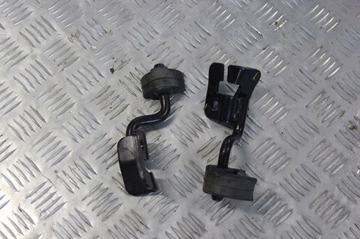 Hyundai genesis седан 2016 крепление глушителя wydec , фото