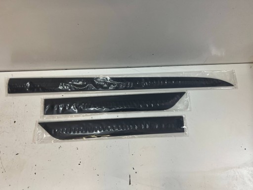 Hyundai i20 15- молдинги дверь 2x задний левое правая 1x переднее oem , фото