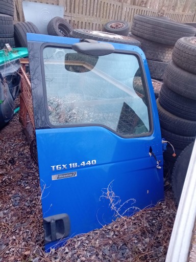 Двері праве man tgx tga комплектне , фото