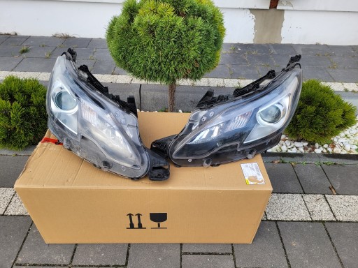 Фонарь фонари переднее правая левое peugeot 2008 рестайлинг линза лед 9825313680 , фото