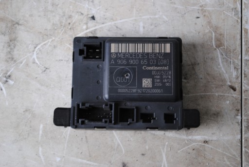 Модуль дверей правих mercedes oe a9069006503 , фото