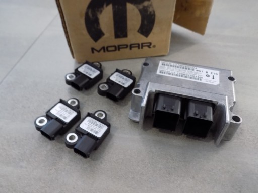 Модуль подушка безопасности з сенсором jeep oe p68290970aa , фото