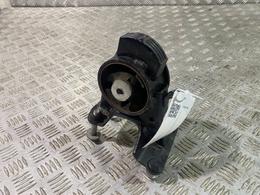 Lexu nx 2020 опора / крепление мотора j8 , фото