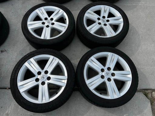 Колеса диски летние шины всесезонные toyota auris corolla 225/45 r17 , фото