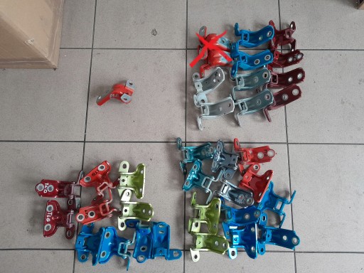 Hyundai kon петля петли задние двери зад комплект , фото