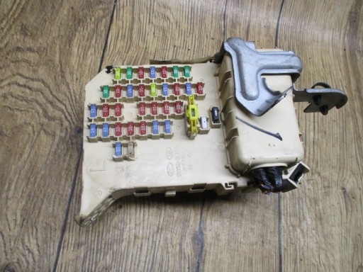 Блок предохранителей hyundai grandeur iv 91950-3l100 , фото