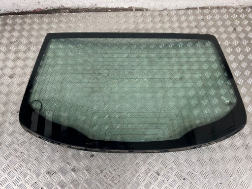 Заднее окно maserat ghibli , фото