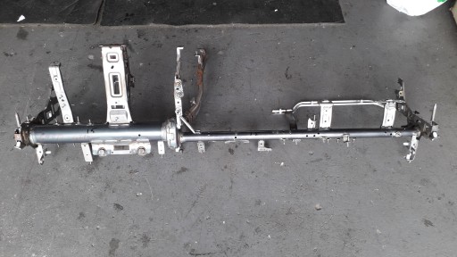 Hyundai ioniq 5 стелаж усилитель консоли , фото