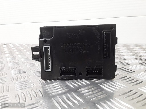2018 dacia duster ecu 284b15098r , фото