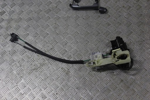 Hyundai genesis coupe замок дверь правое левое , фото