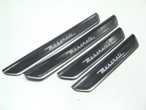 Maserat quattroporte vi молдинги накладки пороги карбон , фото