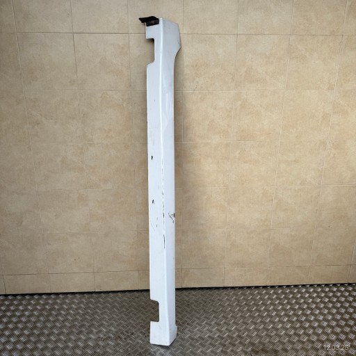 Молдинг порогов правая порог hyundai ioniq 87752-g2000 , фото