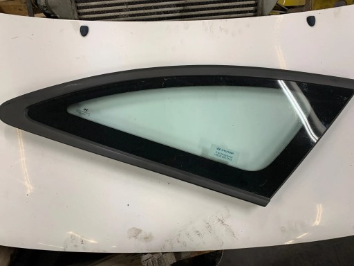 Заднее окно кузовное правая hyundai i30 43r016733 , фото