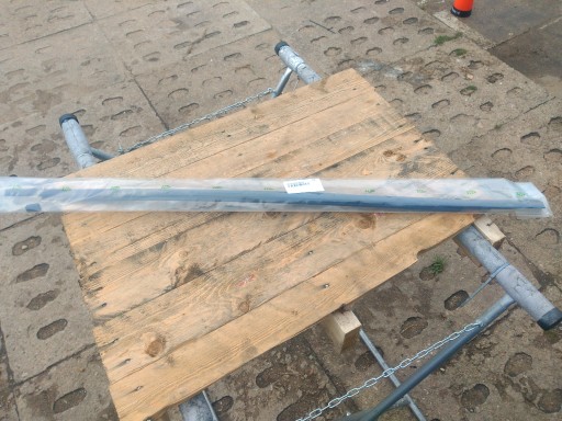 Hyundai i20 iii - новая уплотнитель стекла , фото