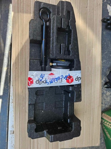 Kia carens iv вклад колеса запасной пинопласт фаркоп , фото