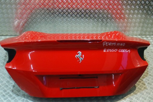 Комплектная крышка задний ferrari portofino 2 , фото