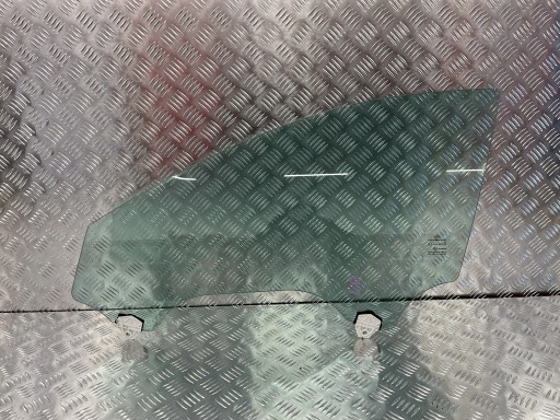 Стекло дверь левое переднее mazda 3 bp 19- , фото