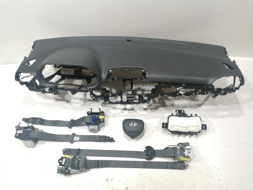 Hyundai i30 n торпедо консоль подушка безопасности подушка безопасности ремень безопасности оригинальный , фото