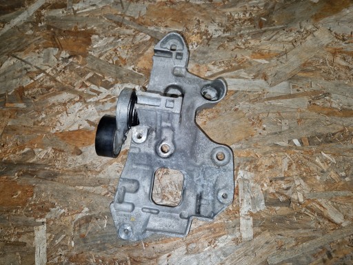 Кронштейн генератора опора renault megane iv talisman cli катушка 117100072r , фото