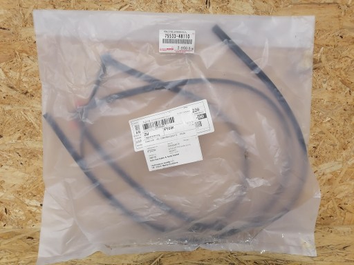 Toyota lexu rx 270 350 450h уплотнитель стекла переднее , фото